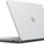 نمای پشت Surface SE نسل ۱۰ با صفحه‌نمایش 11.6 اینچ