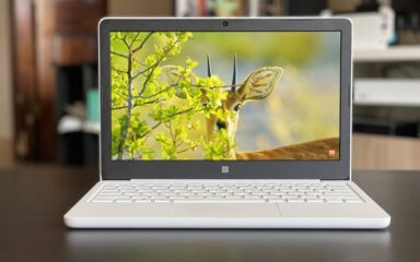 خرید لپ تاپ Microsoft Surface Laptop SE رم 4 و حافظه 64